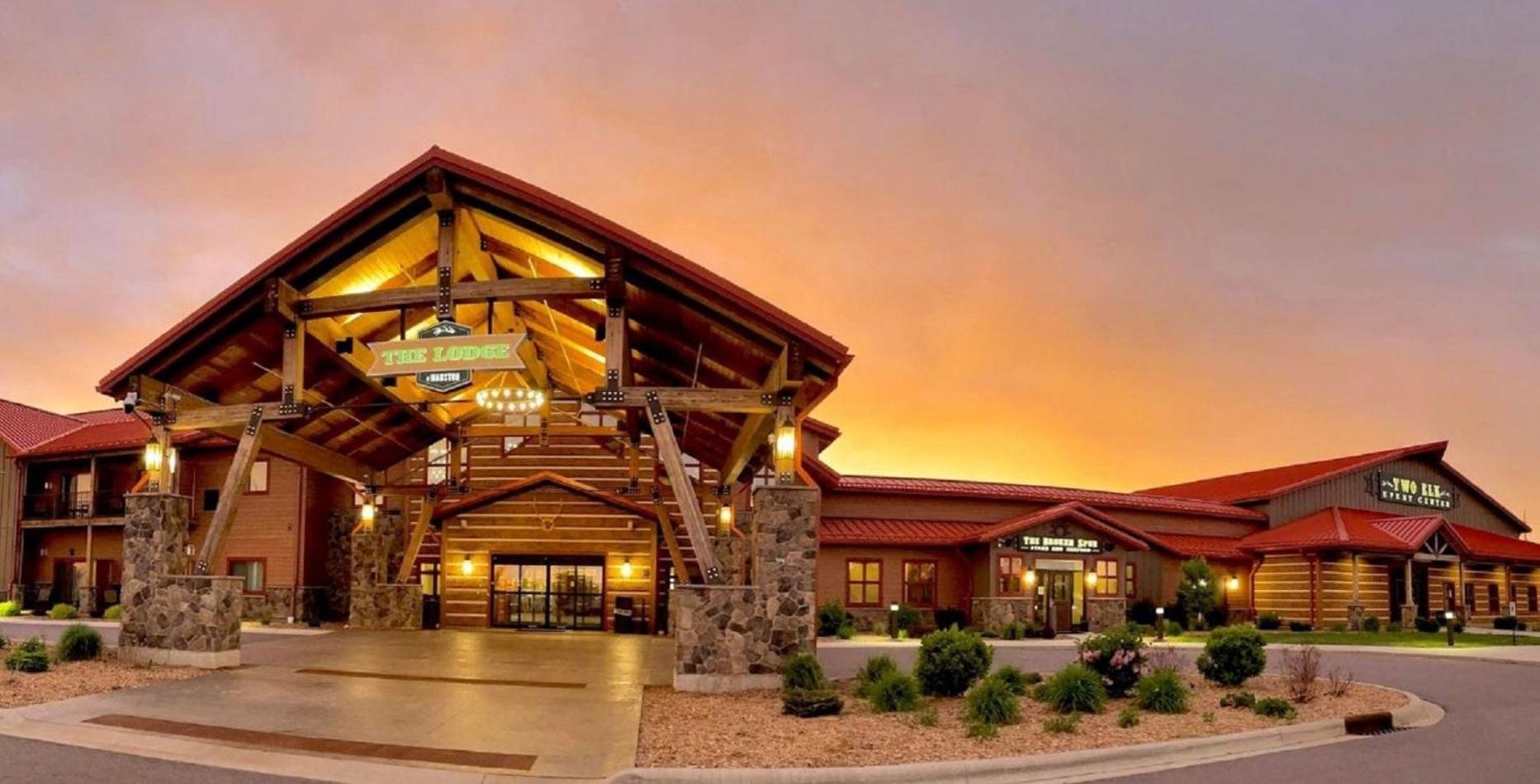 The Lodge At Mauston エクステリア 写真