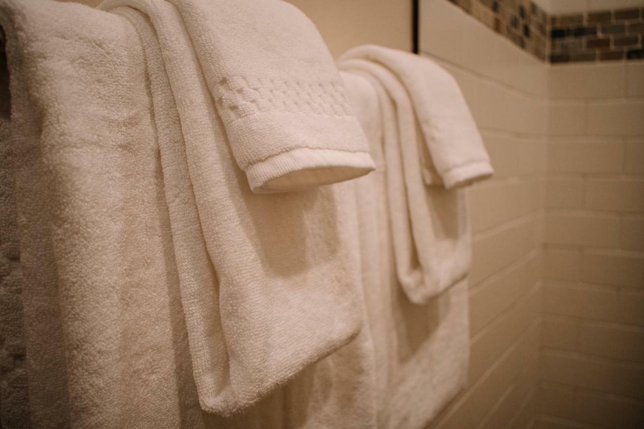 The Lodge At Mauston エクステリア 写真